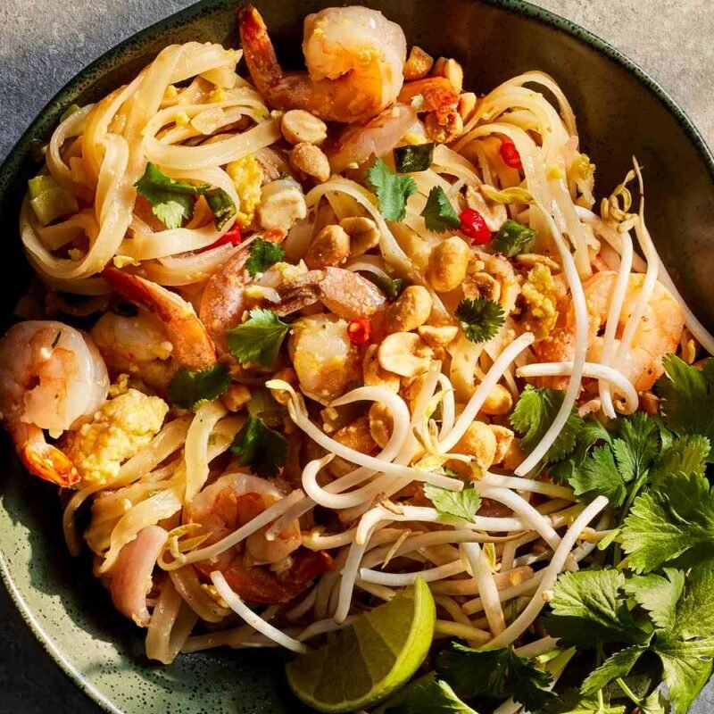 Pad Keeng Shrimp