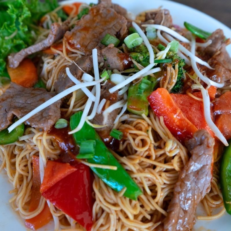 Spicy Beef Lo Mein